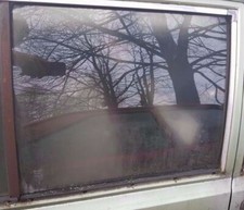 VW PASSAT B1 1973-1981 SALOON RIGHT SIDE REAR BACK DOOR WINDOW DROP GLASS