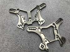 TORRE AMMORTIZZATORE anteriore e posteriore in alluminio spessore 6 mm per LOSI 8IGHT 3.0 /4.0 Truggy 