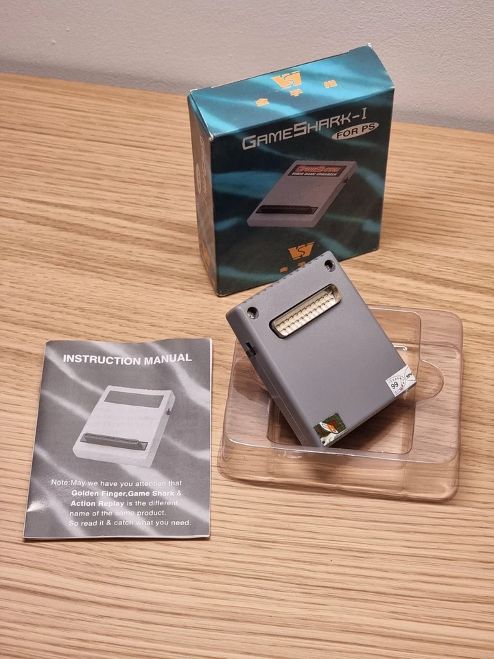 Gameshark Action replay cheat Per Playstation 1 PS1 SCPH-1000-3000-5000-7000  - Immagine 3 di 4