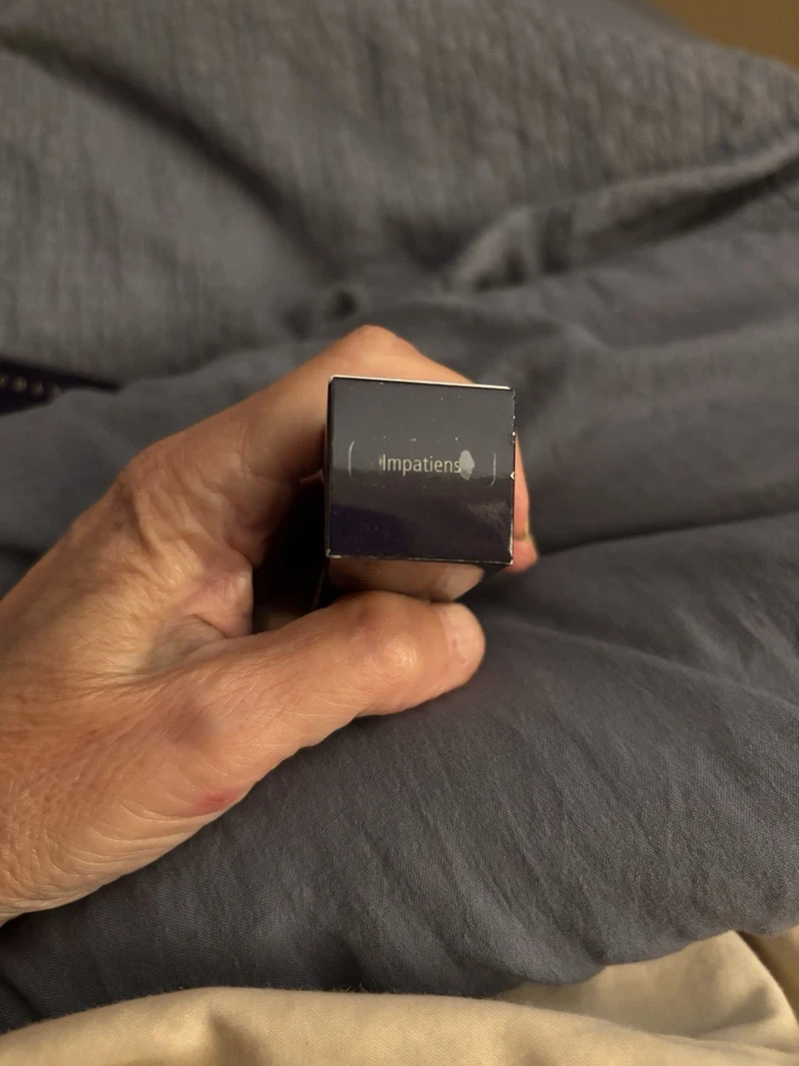 Chantecaille Lip Veil Impatiens - Ripe peach-pink lipstick new in box - Image 2 of 4