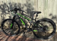 FROG black/green childs mountain bike