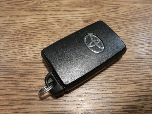 Toyota Estima Alphard Velfire Genuine 4 Button Smart key 271451-6230 - Picture 2 of 3