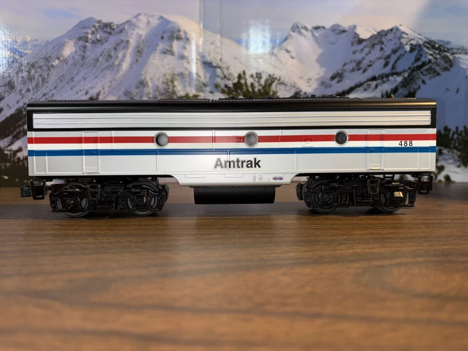 Classic Williams O gauge F7-200B Amtrak Dummy B unit Numbered 488 with exc. box - Image 4 of 4