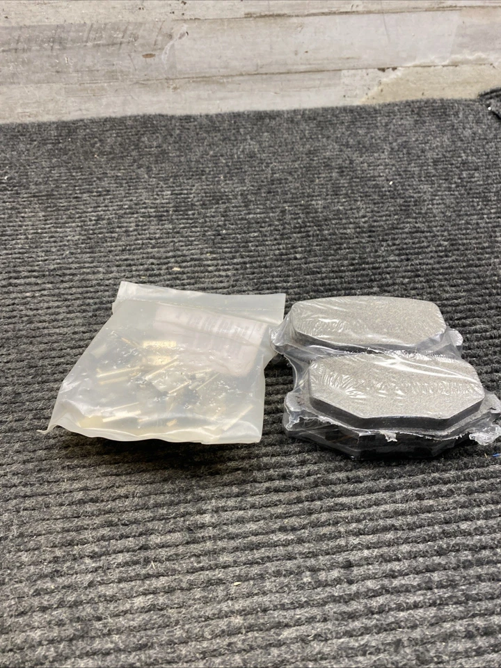 Juego de pastillas de freno de disco de cerámica Wagner QC1719 ThermoQuiet Foto 2 de 4