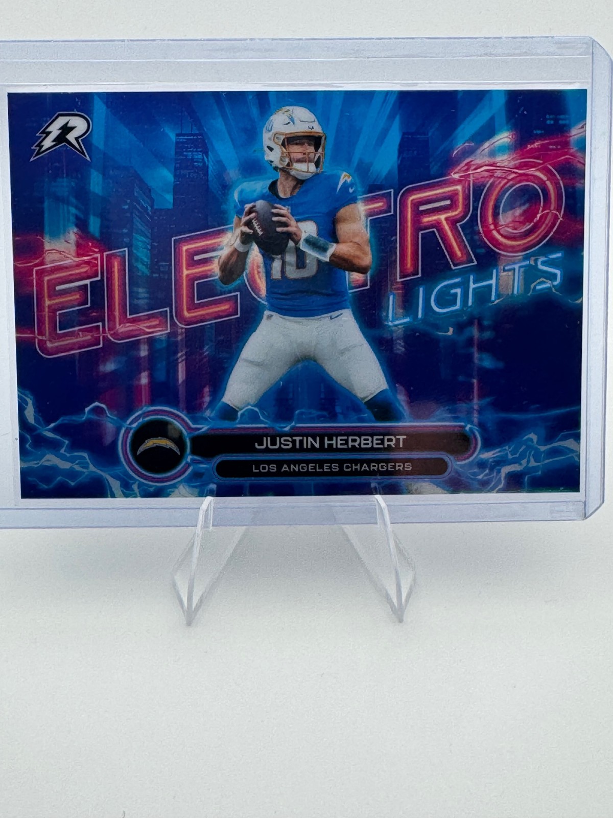 2025 Topps Resurgence #EL-15 Justin Herbert Electro Lights