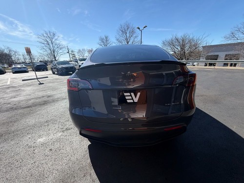 2023 Tesla Model Y Long Range - Picture 6 of 16