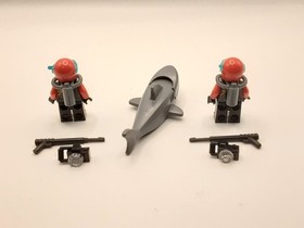 Lego Scuba Diver Minifigure City 60096 lot Legos Shark Minifigures