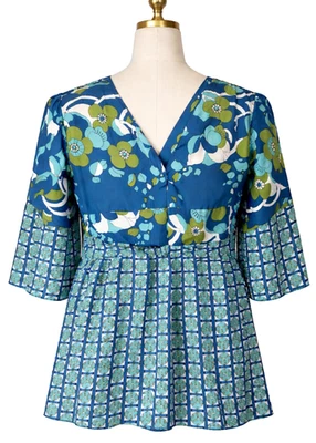 Ten Sixty Sherman Babydoll Oberteil Damen klein blau Seide Blumen Kimonoärmel Boho - Bild 1 von 4