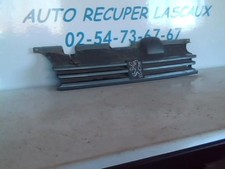 Calandre Peugeot 405