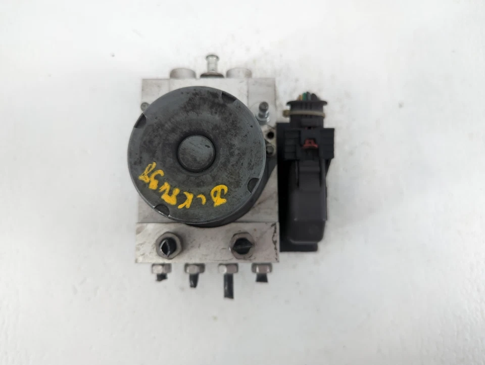 Módulo de control de bomba ABS Chevrolet Suburban 1500 2009-2014 LIYBH Foto 3 de 4