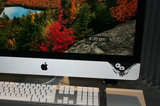 iMac Screen Decal "Screen Peeper" - Stickers for iMac 21.5", 24",  27" Desktops