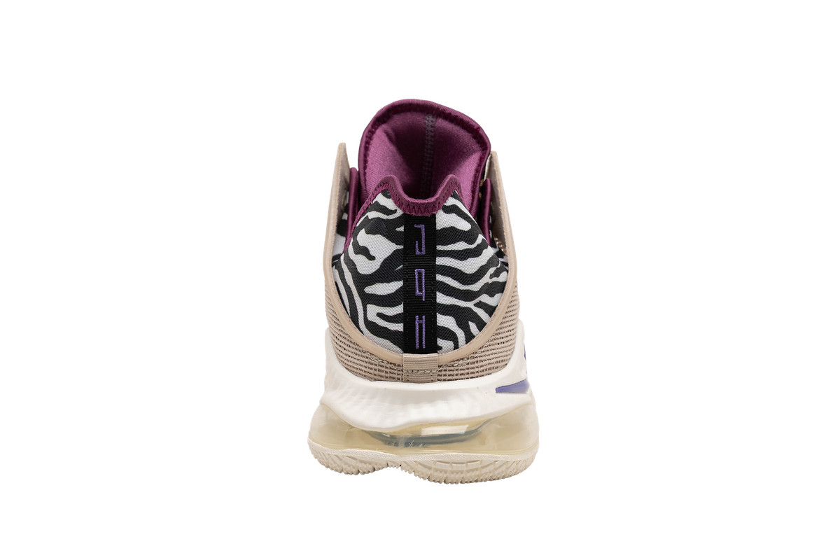 Nike LeBron 19 Low Safari 2022