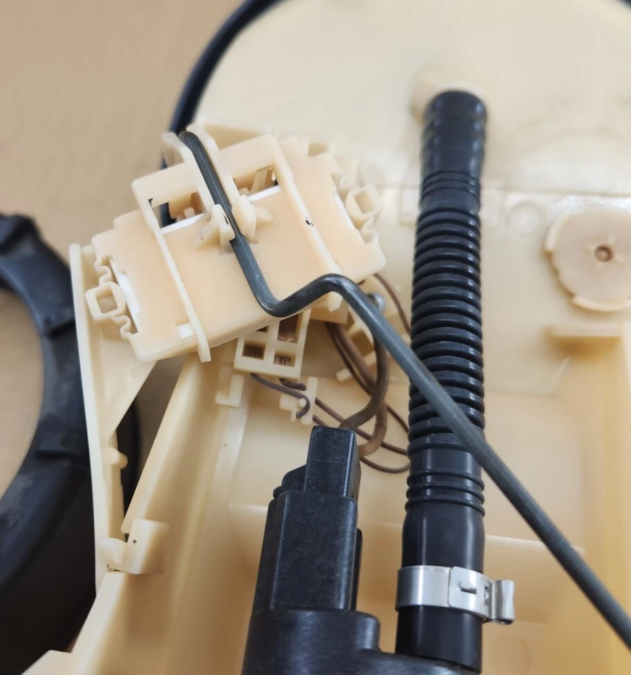 96-02 BMW Z3 E36 3.0L 2.8L 2.5L 2.3L 1.9L Bomba de Combustible Nivel Transmisor Conjunto Prueba Foto 4 de 4