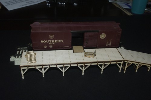 S scale loading dock kit. You must build and finish. - Picture 2 of 2