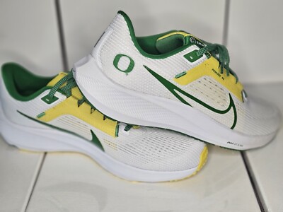 Size 11 - Nike Air Zoom Pegasus 40 Oregon