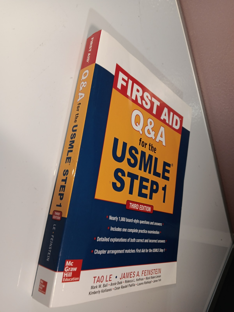 良品FIRST AID Q&A for the USMLE STEP 1 第三版 First Aid Q&A for the USMLE Step 1, Third Edition (First Aid
