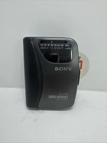 Vintage Sony Walkman WM-FX321 AM/FM Radio Cassette Player Works *READ*