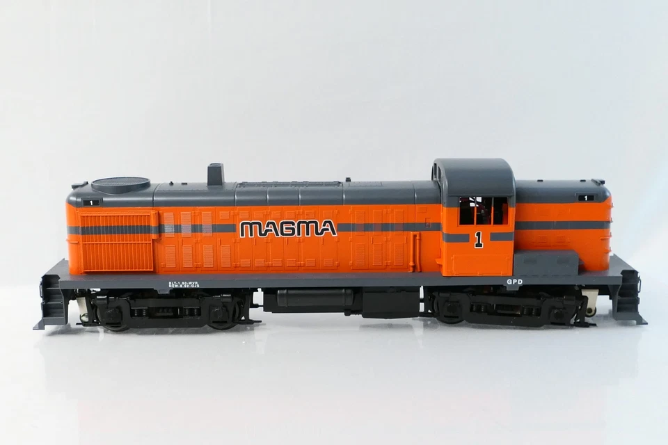 Lionel Locomotive O Scale Weaver RS-3 2/3-rail Magna #1 - Image 2 of 4