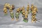 BRITAINS VINTAGE METAL BRITISH SOLDIERS X 13 FIGURES