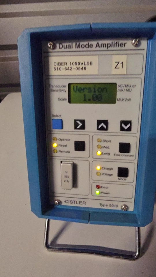 Kistler 5010B Dual Mode Amplifier Type 5010B – Charge / Voltage Piezo Signal Z1 - Image 2 of 4