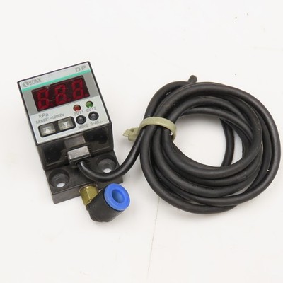 Sunx DP-80 Digital Pressure Switch 12-24VDC 100kPa