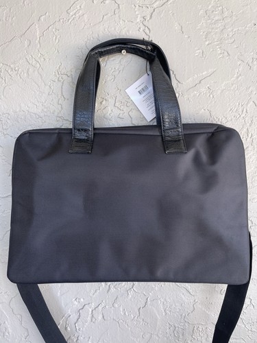 Women's Jimmy Choo Parfums Beautiful Design Black Weekend Bag - Picture 3 of 17