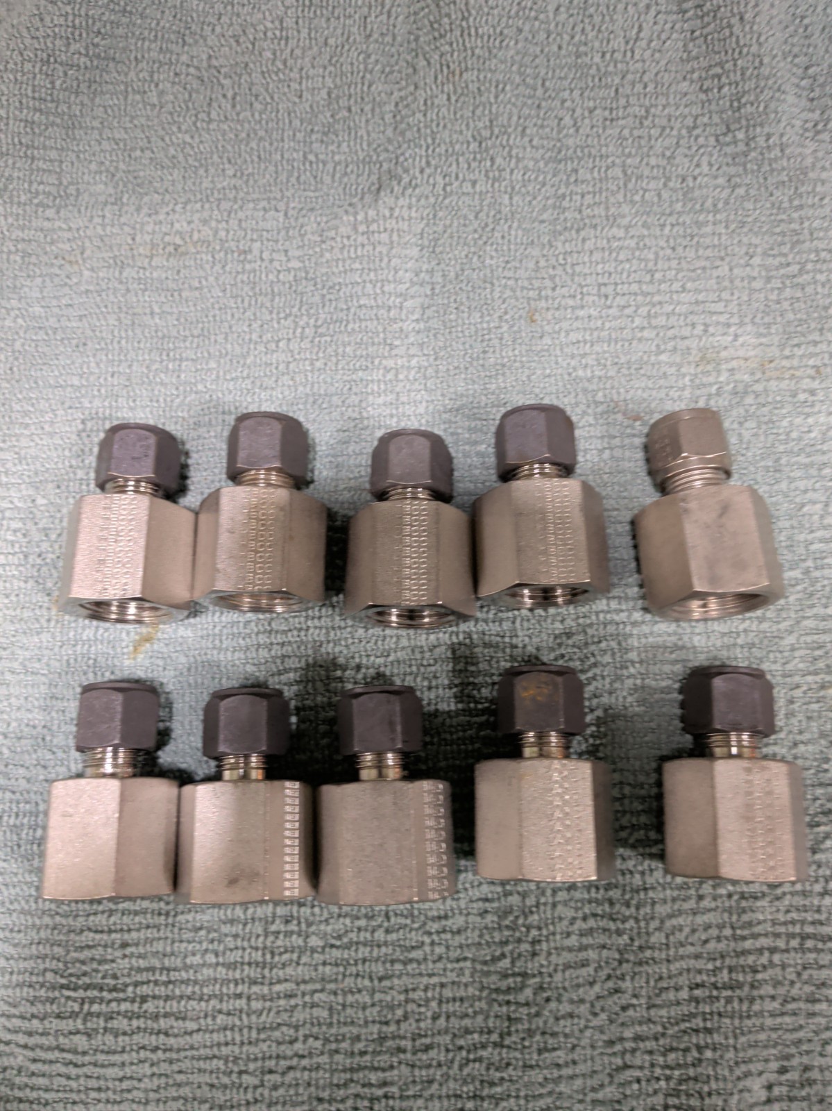 Lot of 10 Parker CPI 316 Stainless Steel 3/8" Compression Female Tube Connector