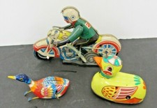 Vintage Tin Toy Motorcycle China MS-702 602 Old Wind Up Friction 2 ducks