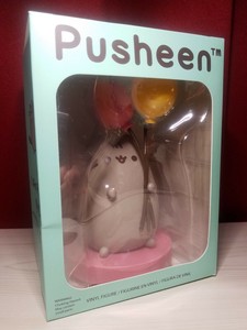 Pusheen Exclusive Subscription Box Spring 2018 Photo Clips