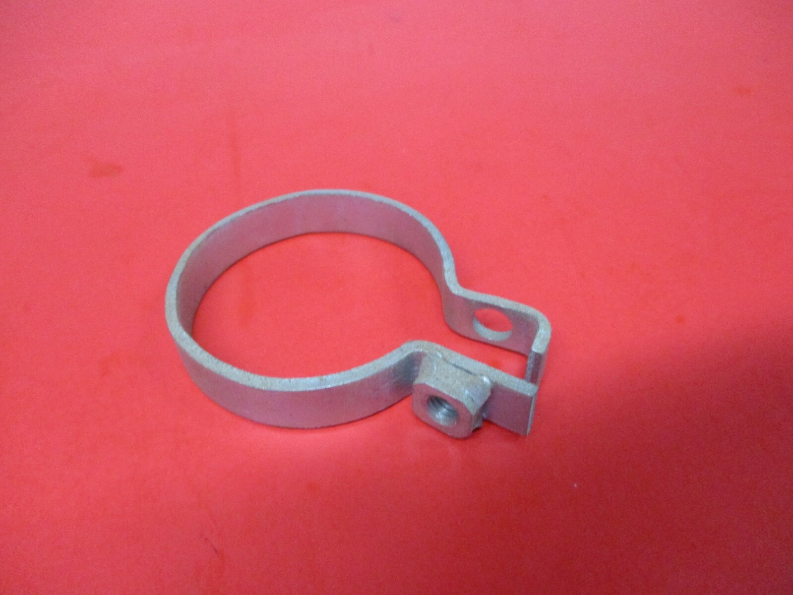 NOS NEW OEM ORIGINAL SUZUKI CLAMP 09402-00198