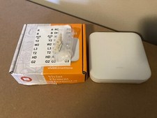 Vivint Element VS-ELEM02-001 V2 Smart Thermos...