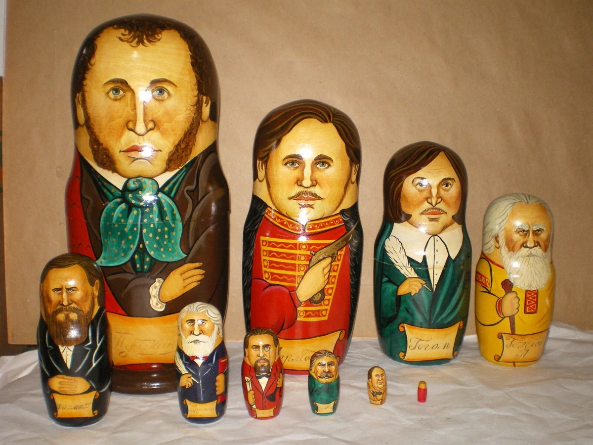 Famous russian nesting dolls 2025