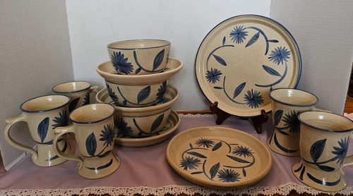 Delph Blue Daisie Pottery Signed Fletcher 1991 Hand Painted 13 pc