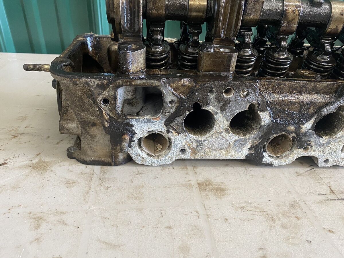 Nissan Datsun 280Z 280ZX P79 2.8L L28 Engine Cylinder Head w Nissan Datsun 280Z 280ZX P79 2.8L L28 Engine Cylinder Head w