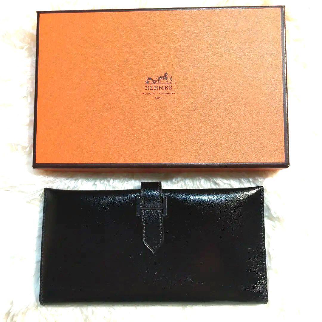 HERMES Bean combine Chevre Misol SilverMetal B stamp Tri-fold wallet Capucines Red