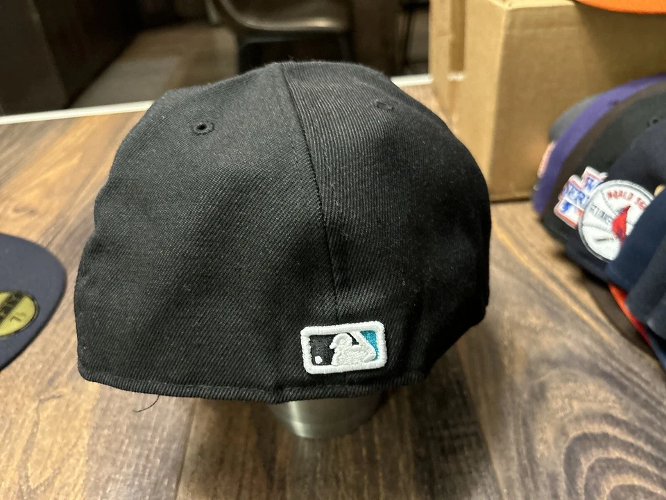 Gorra New Era 5950 Florida Marlins 7 1/2 2003 Serie Mundial 100% Lana Nueva Foto 3 de 4