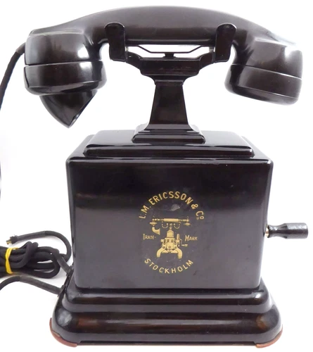 L.M.Ericsson Design Telefon historischer Apparat um 1940 antique Telephone