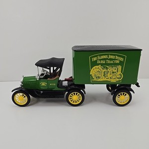 John Deere - ERTL 1918 Ford Model T Runabout with Trailer - Bank Diecast Vintage