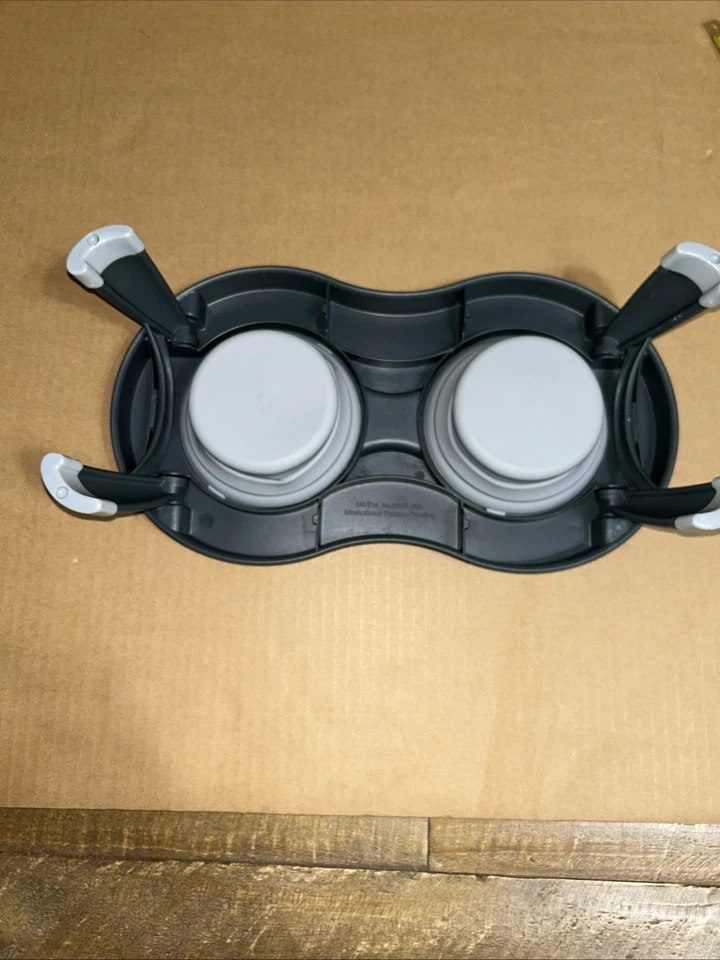 Dexas Popware Mascotas Doble Cuenco Plegable Alimentador de Viaje Gris Fácil de Limpiar Foto 4 de 4