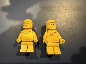 Vintage Space LEGO Space: Mobile Rocket Transport (6950) 100% Complete