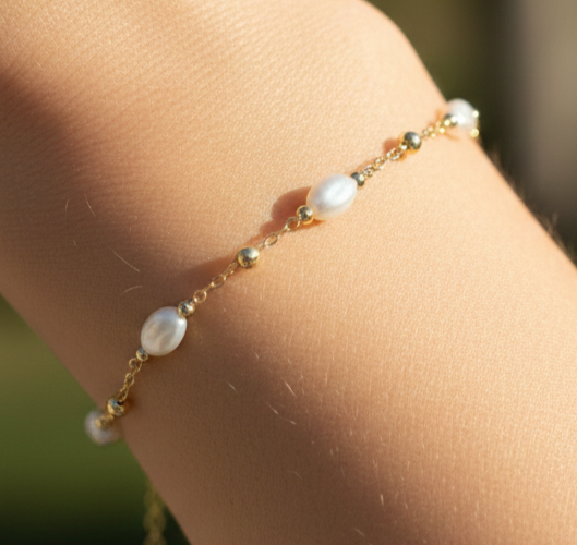 Dainty Baroque Pearl Bracelet Gold Plated Beaded Station Chain Handmade Jewelry
