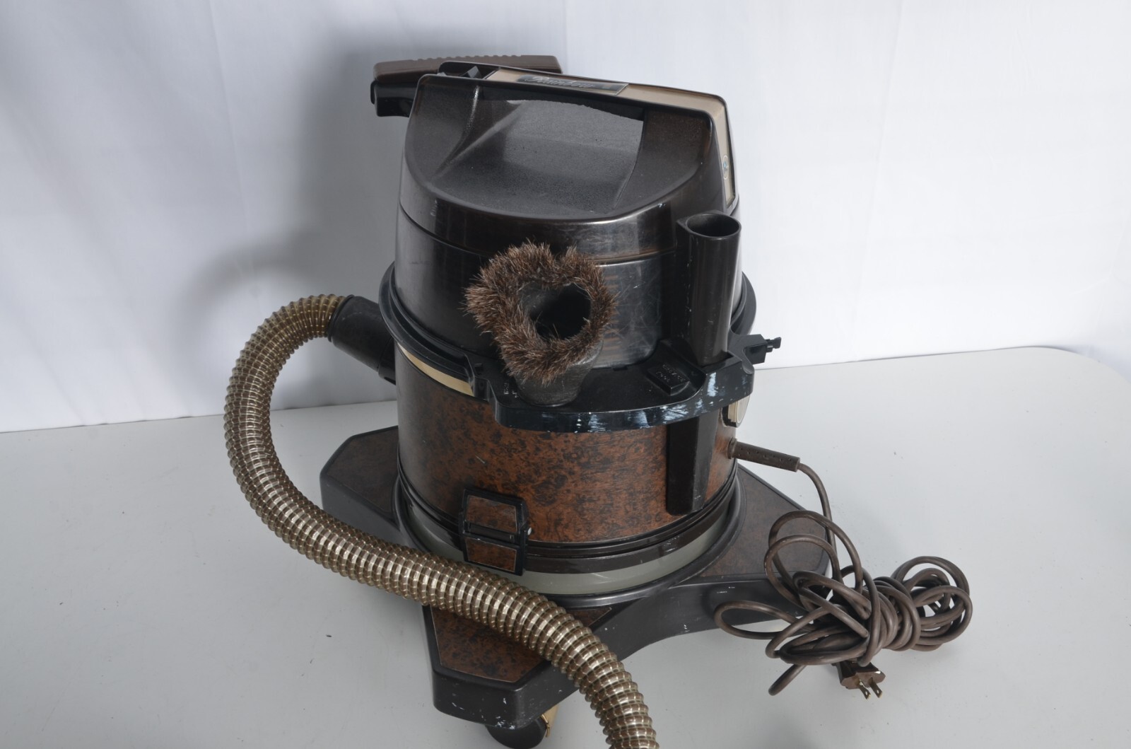 Rainbow SE D4C Canister Vacuum Cleaner + Attachments Tested Working