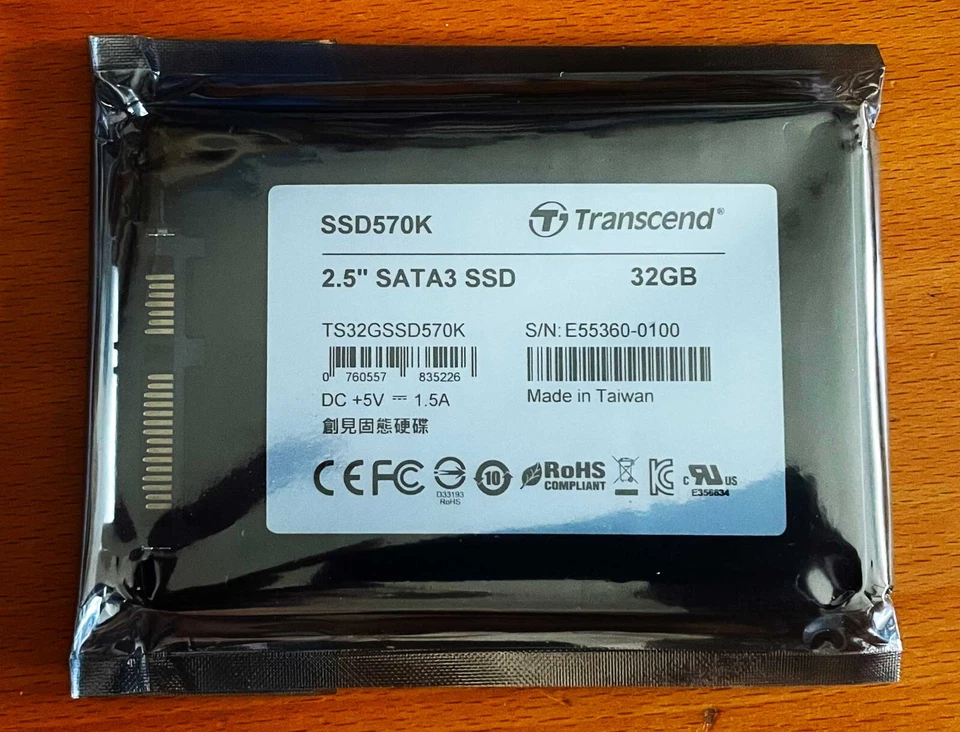 Transcend SLC SSD570 2.5 in 32 GB Internal SSD Hard Drive - TS32GSSD570K - Image 2 of 4