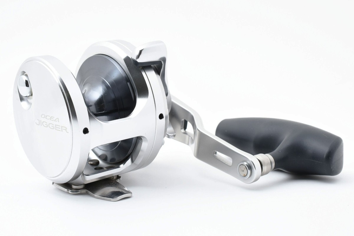 Shimano 17 Ocea Jigger 2000NRPG Jigging Reel Excellent+++