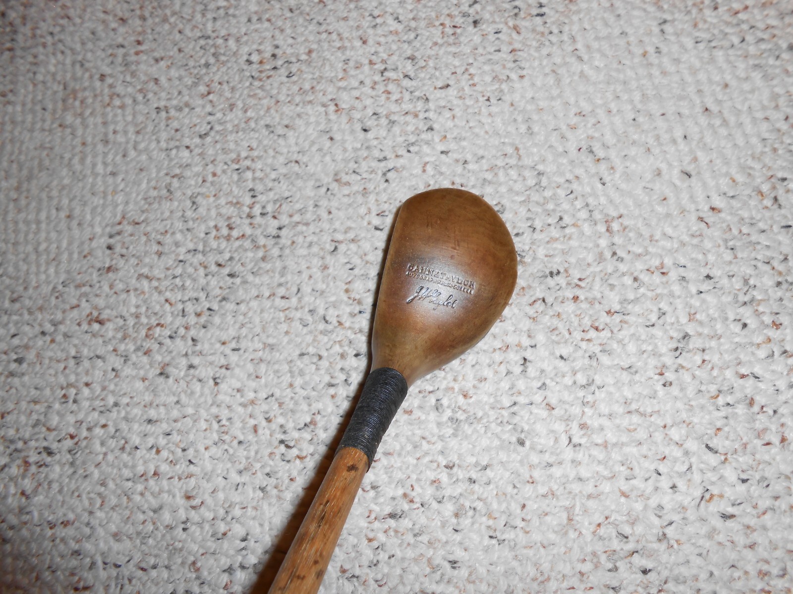 SCOTTISH OLD ANTIQUE WOOD SHAFT (HICKORY) GOLF SET WITH RARE VINTAGE