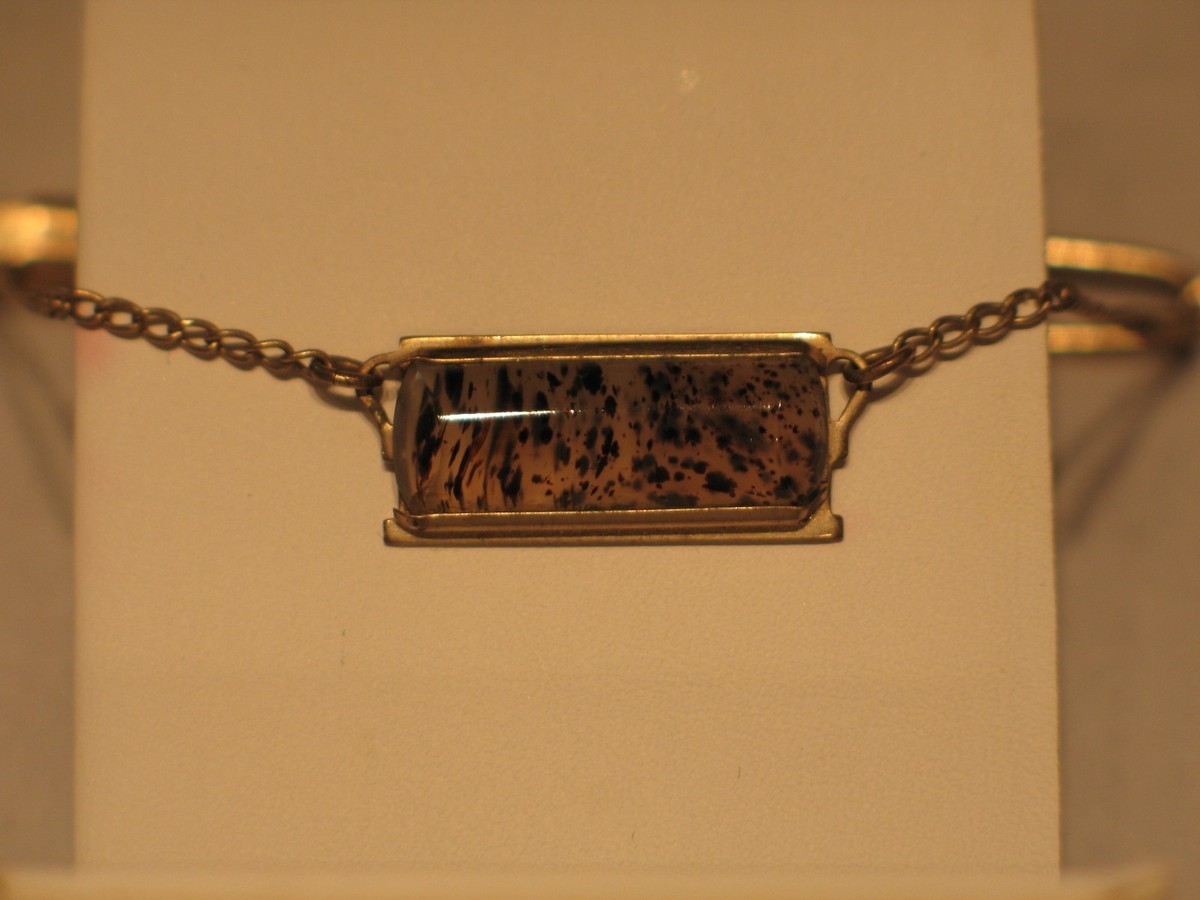 Barre De Cravate Vintage Plaquée Or 10k Avec Quartz Dendritique Et Chaînette - Occasion Bon état