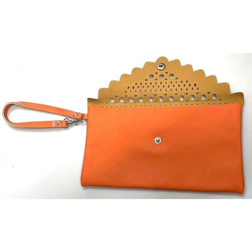 NWOT Saks Fifth Avenue Orange Snap Clutch Wristlet - Picture 4 of 7