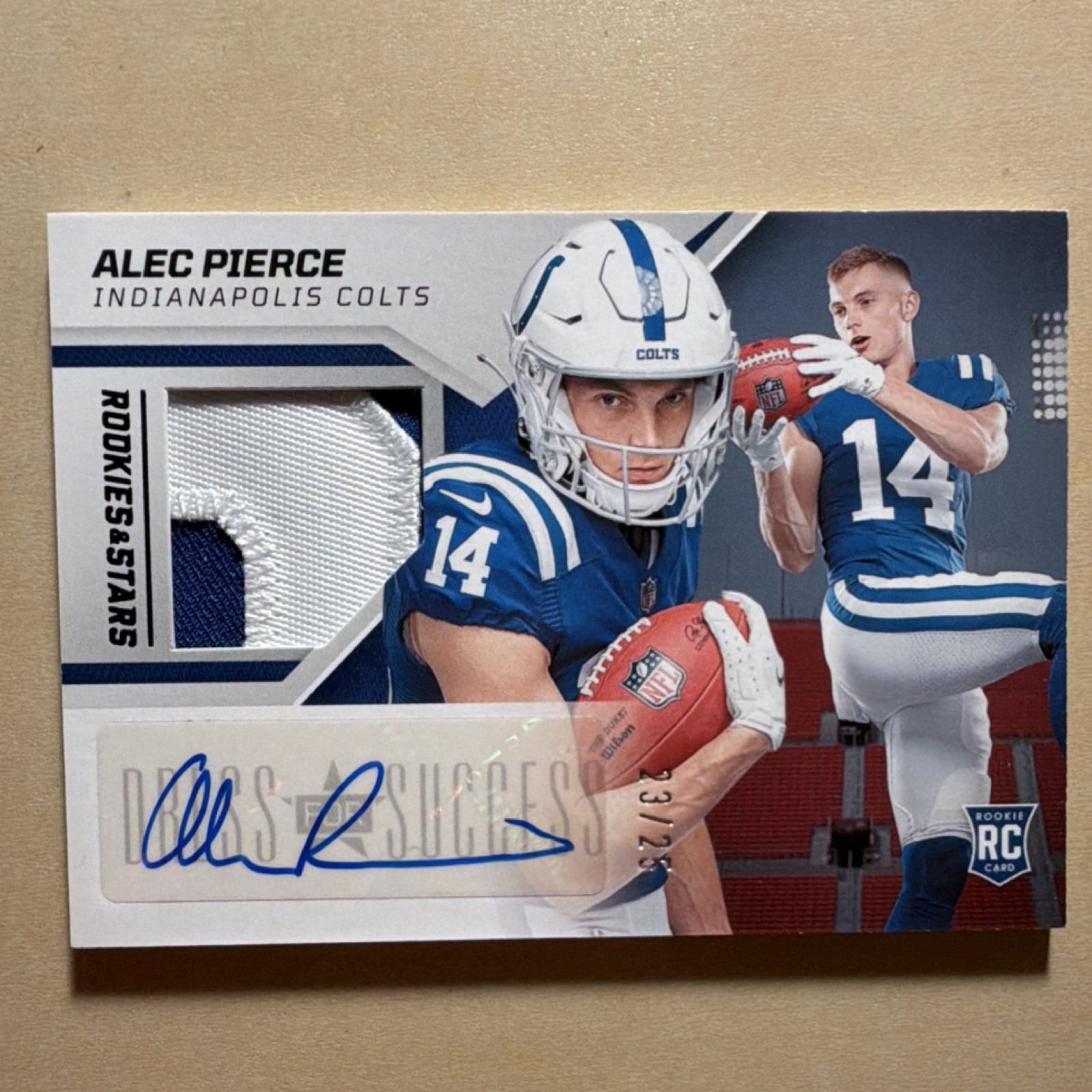 Alec Pierce Panini Rookies & Stars Dress for Success Autograph Relics #DSAP Base