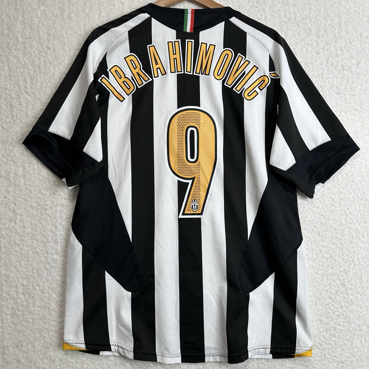 Nike Juventus Ibrahimović Lサイズ Vtg Nike Total 90 Juventus FC 05/06 Away Centenary Jersey