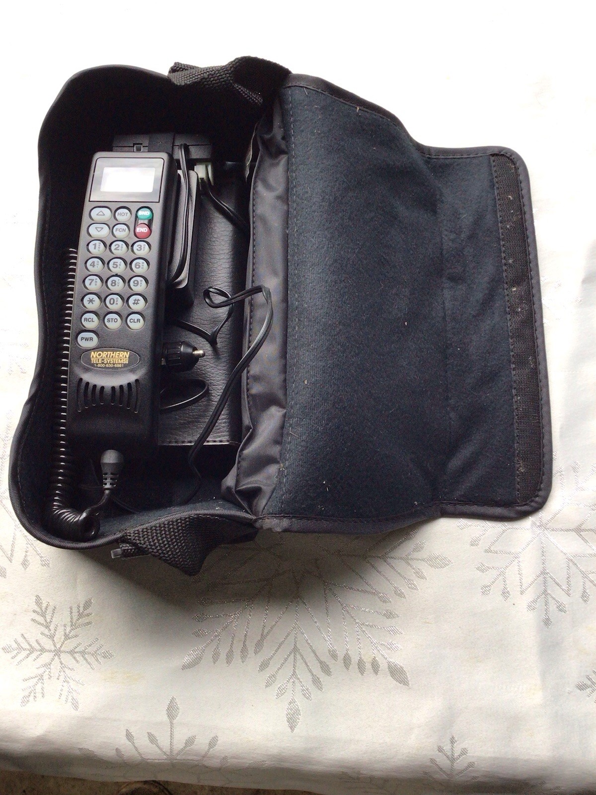 Vintage Motorola Bag Phone Type SCN2555A Powers On